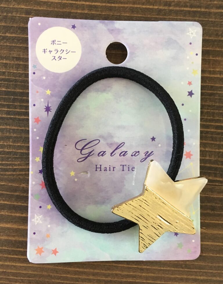 結ばなくてＯＫ！セリアのヘアゴムでスカーフアレンジ