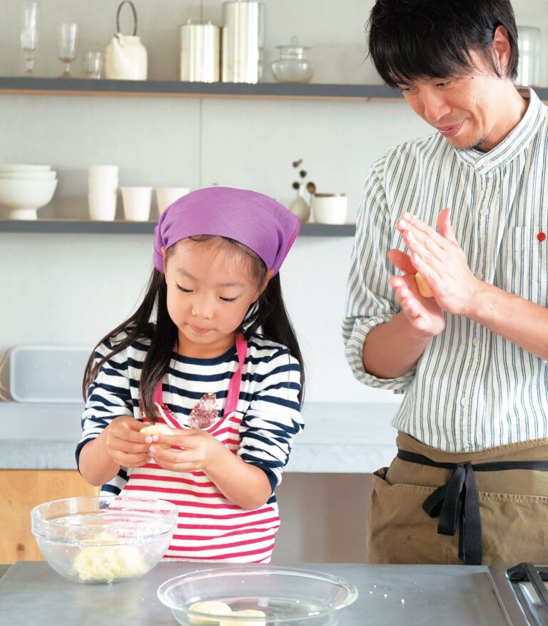 【連載】コウケンテツさん親子の「いっしょに作ったよ！」さつまいものおやき