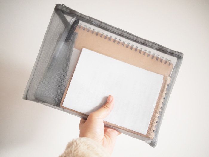 【無印】打ち合わせに忍ばせて！ナイロンメッシュケース・ペンポケット付きが便利