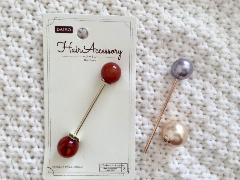 ママの簡単ヘアアレンジにはダイソーの「ヘアバトン」がおすすめ