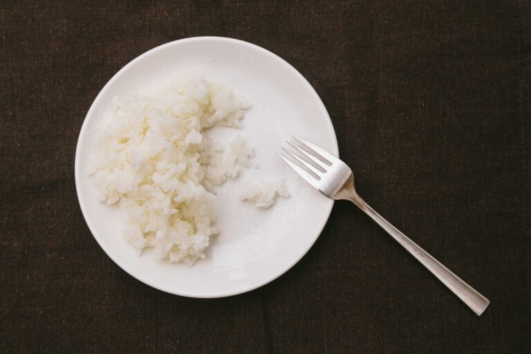 食べ方をちょっと変えて週末までにお腹をへこませる方法