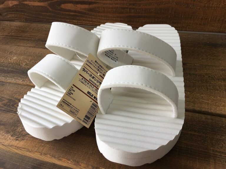 夏にピッタリ！無印良品の「ラバースポンジサンダル」