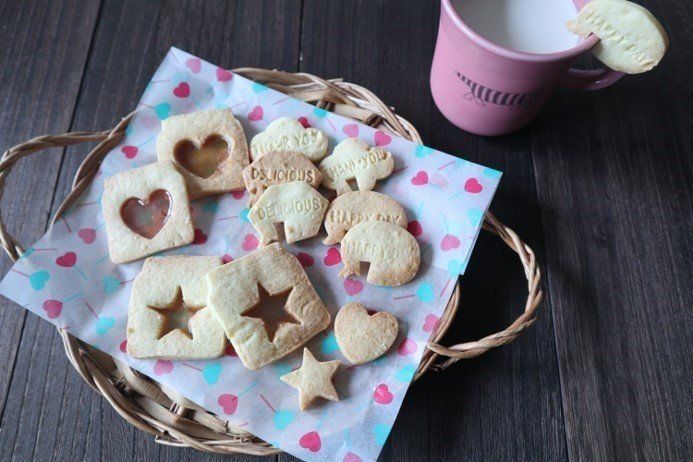 失敗なし！ダイソーのおしゃれなクッキーがつくれる抜型！