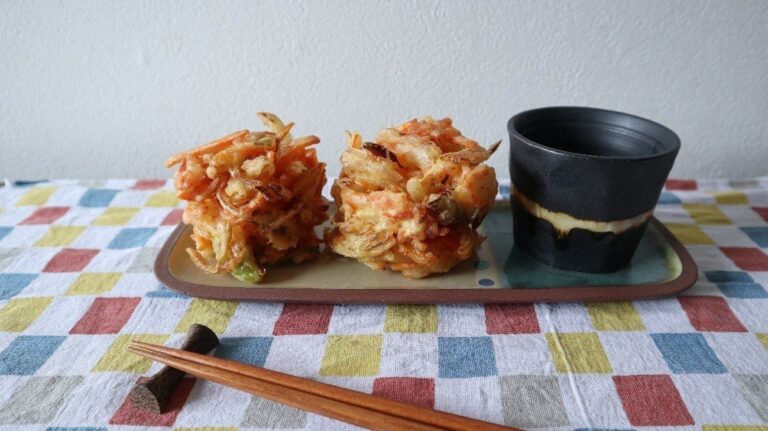 ダイソーすごすぎ！「まるでお外で食べるみたい」な“かき揚げ”が100円で完成！？