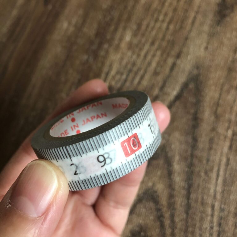 ダイソーのメジャー型マスキングテープが便利