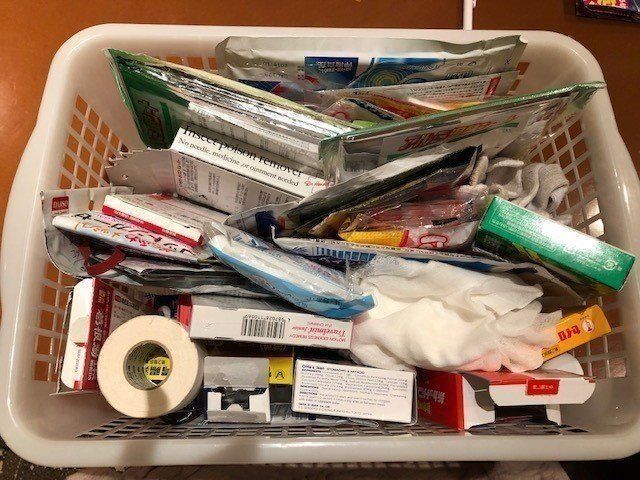 使うのはダイソーの◯◯1つだけ！薬箱が劇的にスッキリ【汚部屋レスキュー】