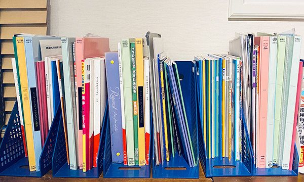 塾の教科書を上手に整理！忘れ物がなくなる簡単収納法とは