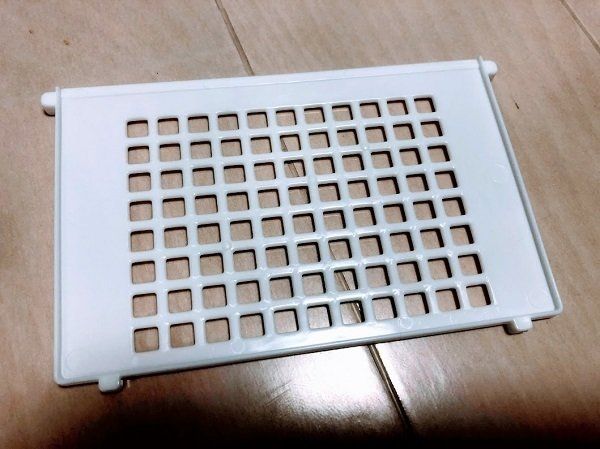 セリアの仕切りボックスの仕切り