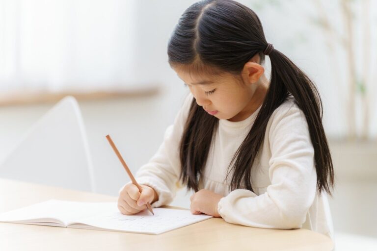 子どもの成績も運気もグングン上がる“リビング学習”風水6つ【Dr.コパの風水解説】