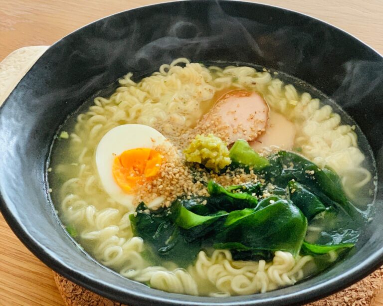 「ちょい足し」で激ウマ！家にあるものでOK インスタント麺おすすめアレンジ