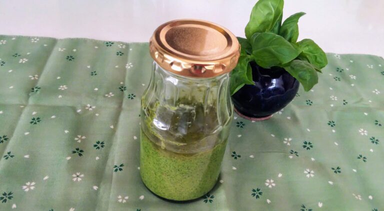 たった5分で本格ジェノバソースが作れちゃう！旬のバジルで爽やかイタリアン