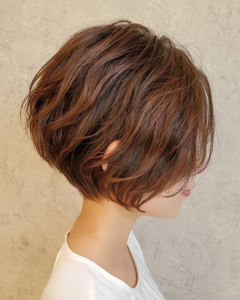 40代女性に似合うヘアスタイル！まわりと差がつくオシャレなボブヘアって!?
