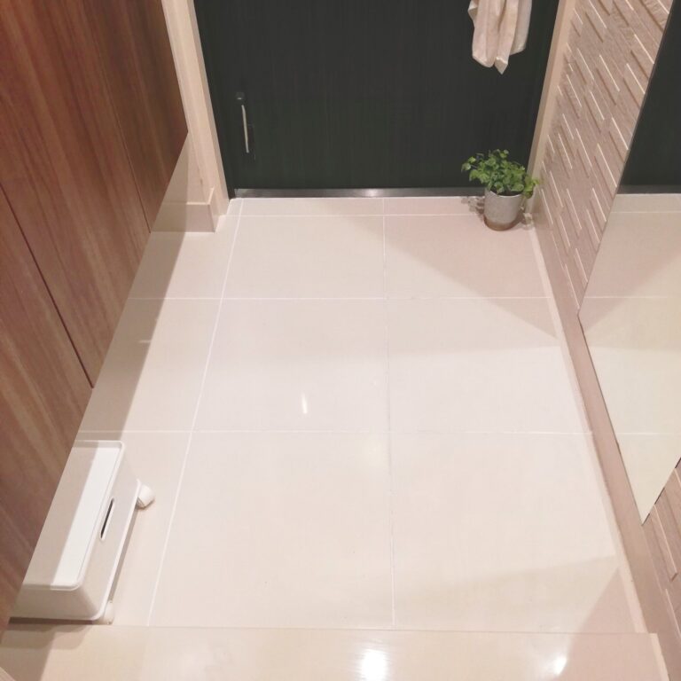 【すっきり玄関】家族暮らしでも玄関を綺麗に保つコツ3つ