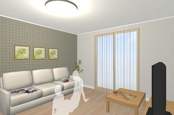 ソファの前にすわる