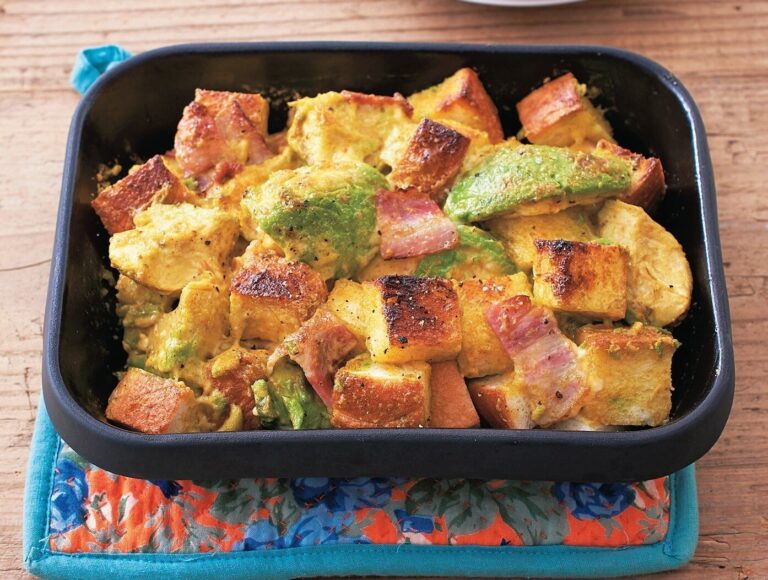 マヨがあればホワイトソースいらず！アボカドのパングラタン