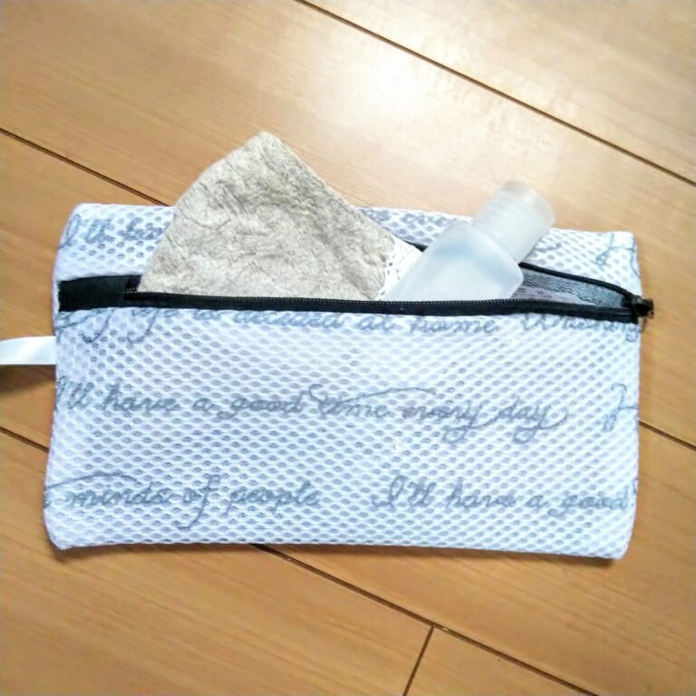 【ダイソー】こんなの欲しかった！２WAYで使えるマスク専用◯◯