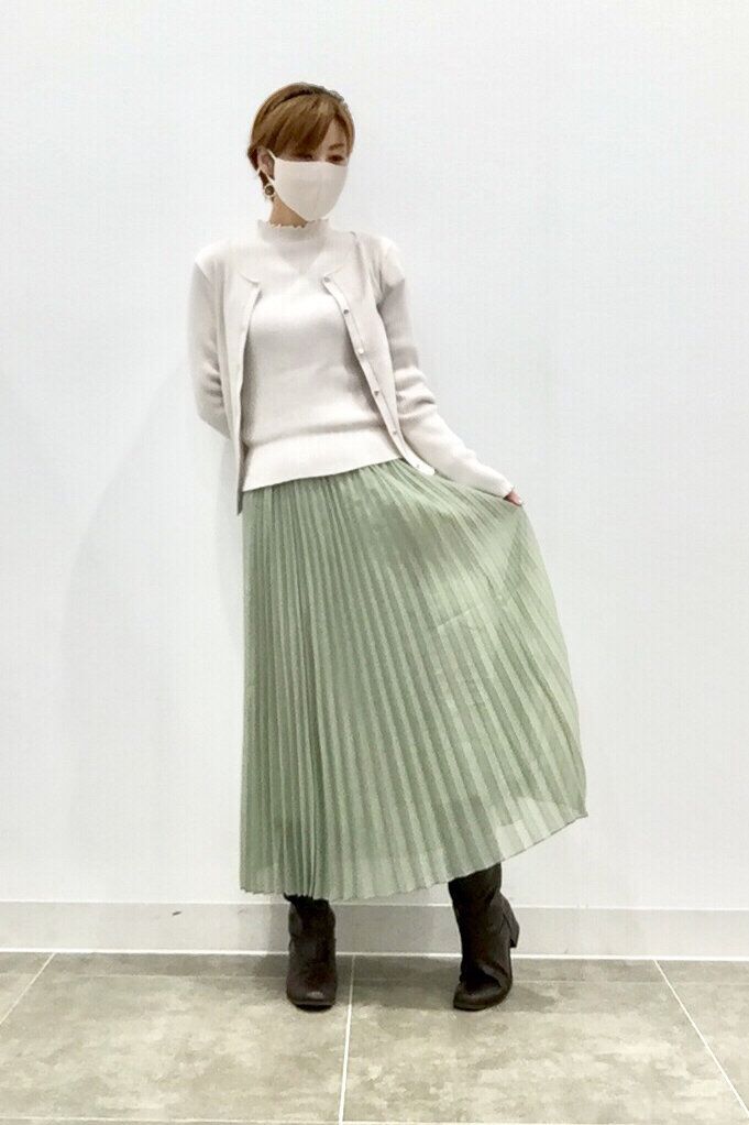 GU「高機能フィルター入りFASHION MASK(GU DRY素材使用)プリーツ」