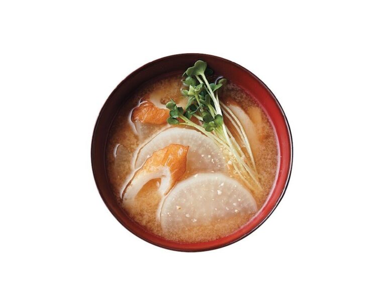 大根とちくわのみそ汁