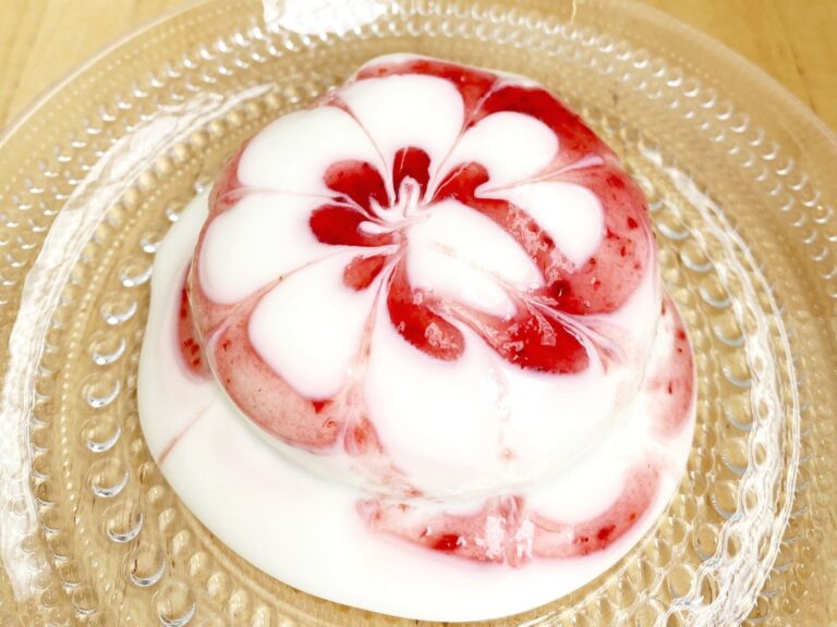 【ファミマ】コンビニパンケーキのレベルじゃない！高いけど買わなきゃ損！