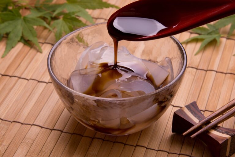 【管理栄養士監修】賞味期限切れの「くずきり」はいつまで大丈夫？傷んだ時の特徴を解説！