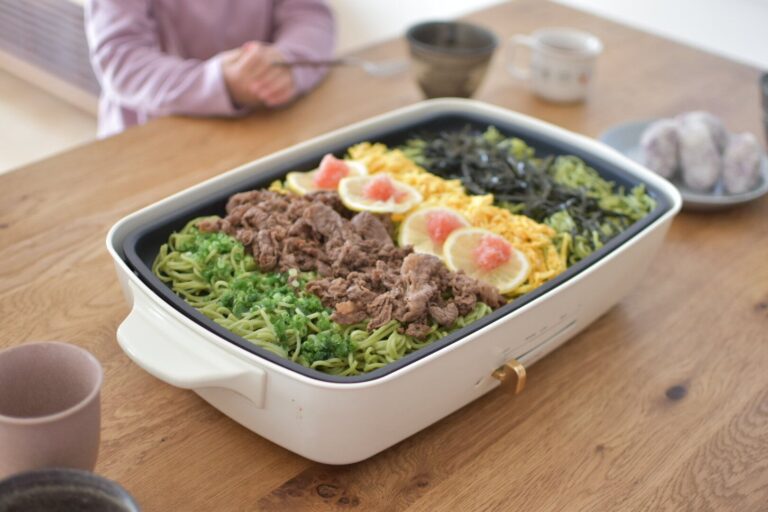 【管理栄養士直伝】おもてなしにもぴったり！常備菜でホットプレート料理2選