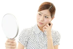 マスクで隠しきれない40代の「肝斑（かんぱん）」問題…キレイに隠して5歳若見え！