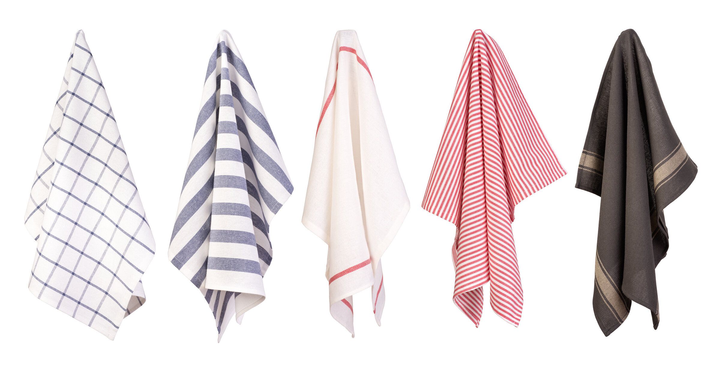 白い背景に隔離されたハンギングディッシュタオル