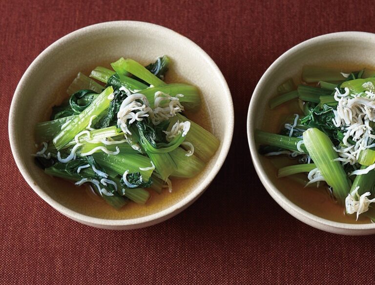 副菜に迷ったら季節の青菜の簡単煮びたしを♪小松菜のレンジ煮びたし