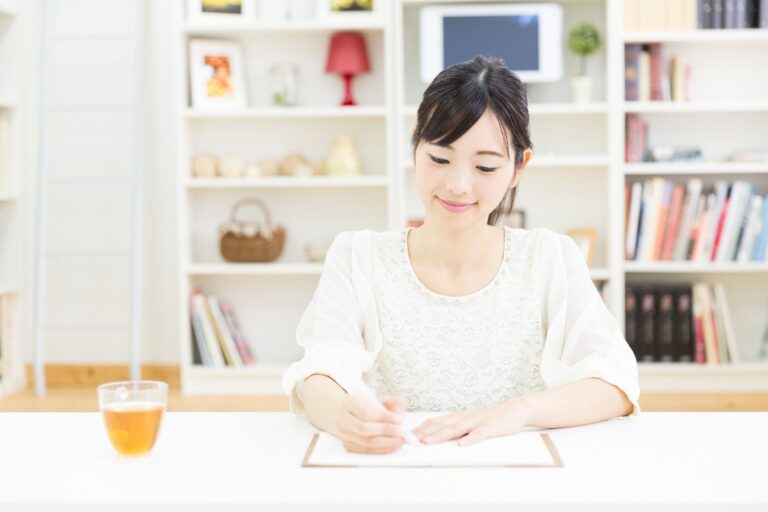 ノートに書いてチェックするだけで今すぐ貯まる！1000万円貯めた達人のテクニックを大公開