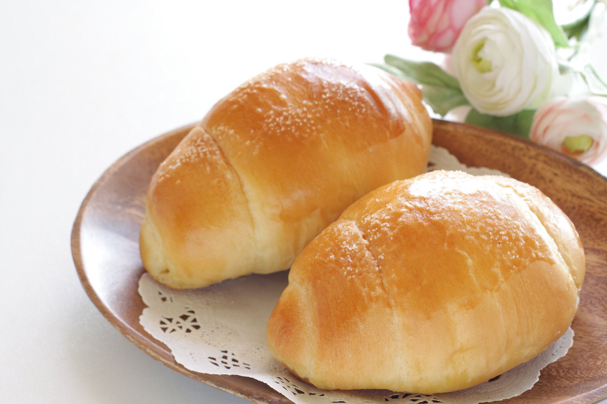 自家製バターロールパン