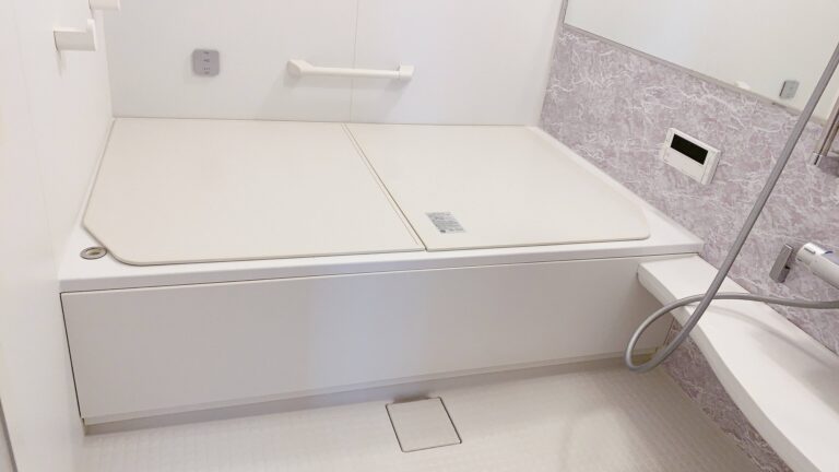 意外と盲点！お風呂の「エプロン」掃除してますか？？