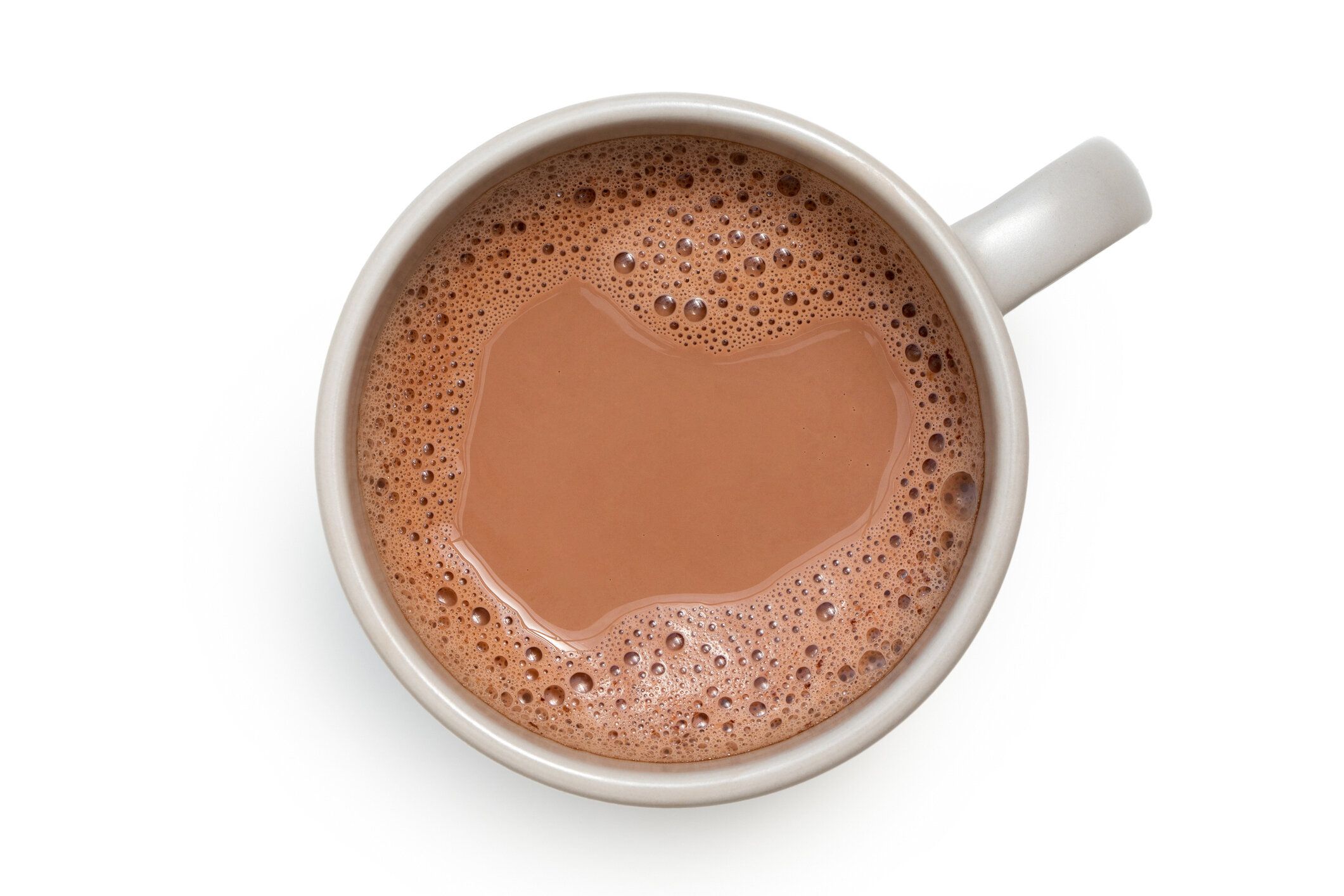 上から白に分離された灰色のセラミックマグカップのホットチョコレート。