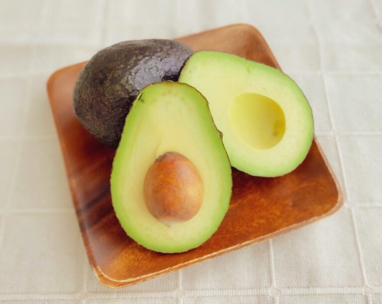 野菜のプロ直伝！もう失敗しない！食べごろのアボカドはこうやって見分けるのが正解