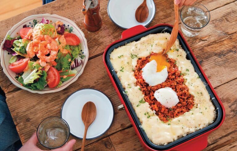 ぐっち夫妻流！ホットプレートで超巨大！ミラノドリア風