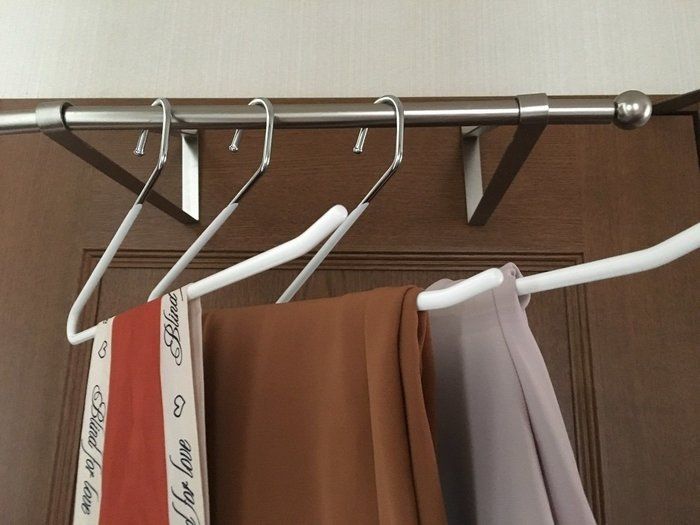 すべりやすいスカーフをかけるのにもピッタリ!