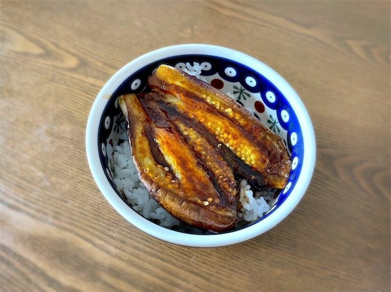 見た目うなぎ？子どもも食べちゃうナスの蒲焼き丼の作り方