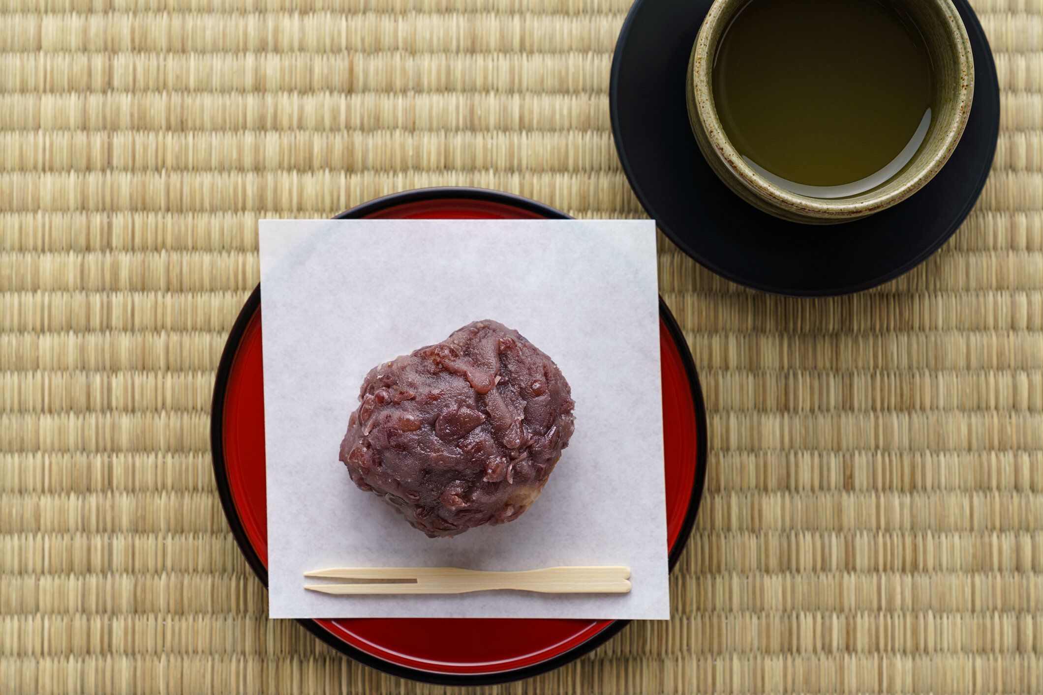たたたたんごは、和菓子で覆われたお米、和菓子「おはぎ」