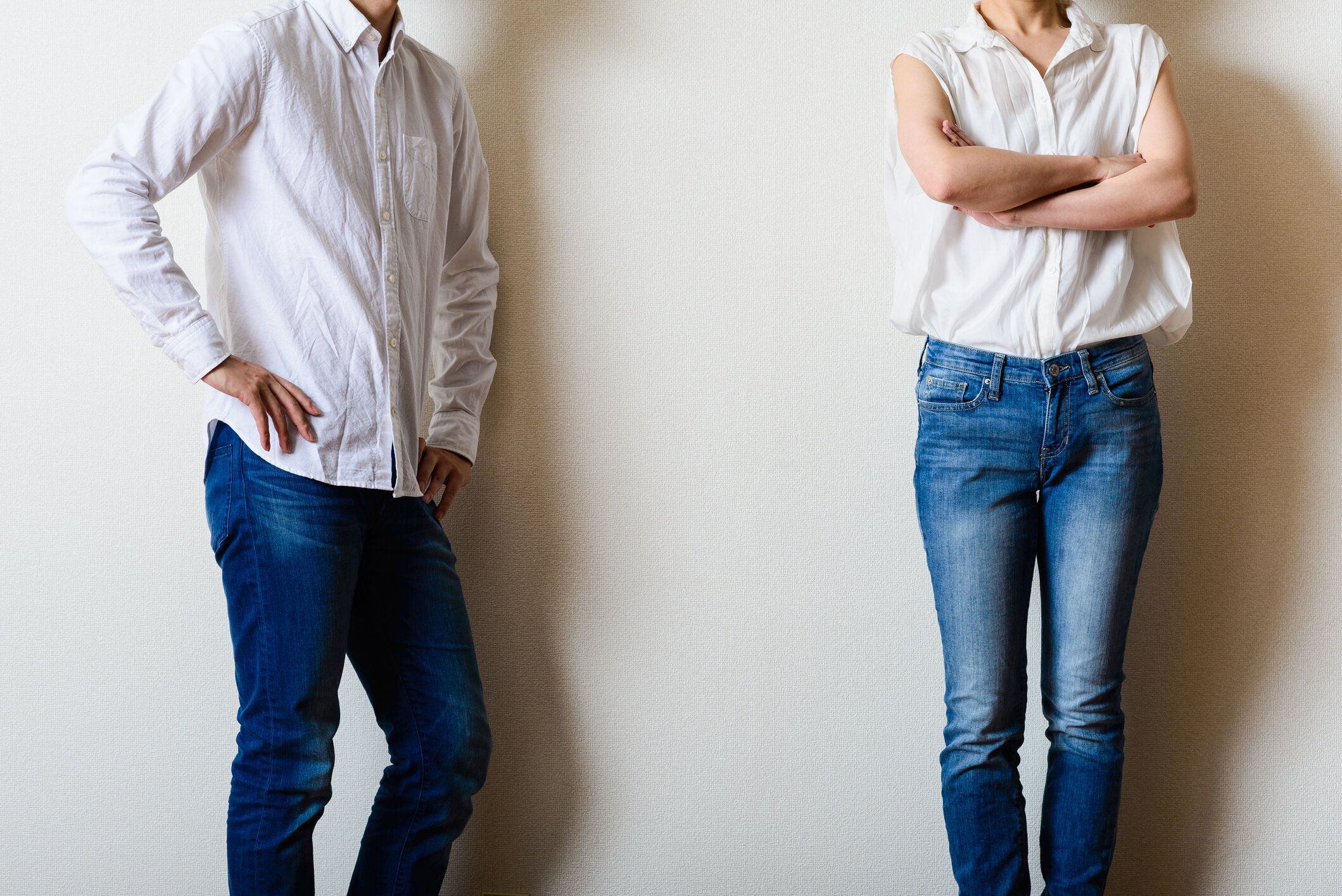 男と女の戦いを持っています。