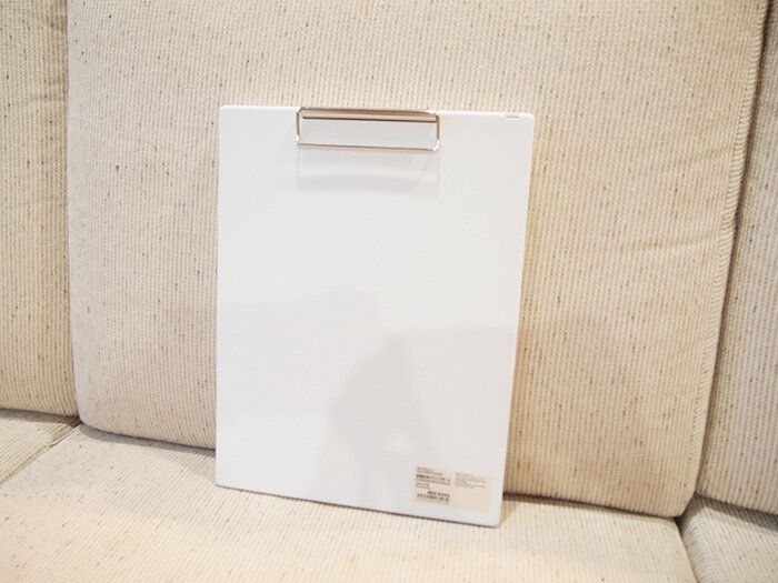 驚き新発明！無印良品の「収納つきクリップボード」便利すぎ
