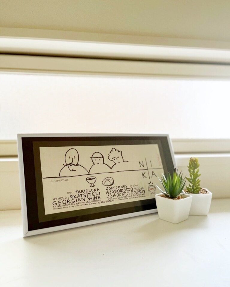 【ダイソー】横長がいい！フォトフレームに飾るのは「写真」だけじゃない！！