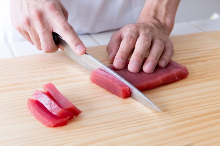 「刺身包丁」のおすすめ11選！綺麗な刺し身にするための選び方やお手入れ方法とは