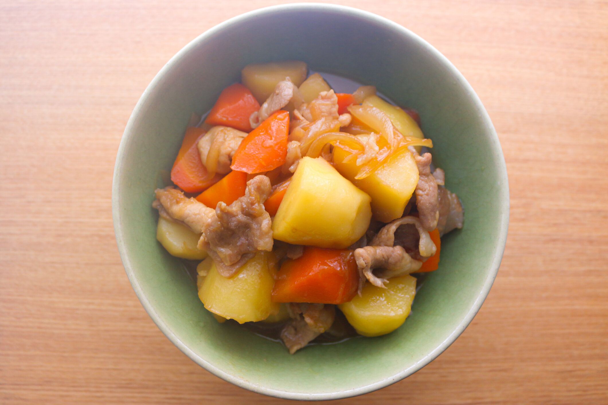 肉とジャガイモ