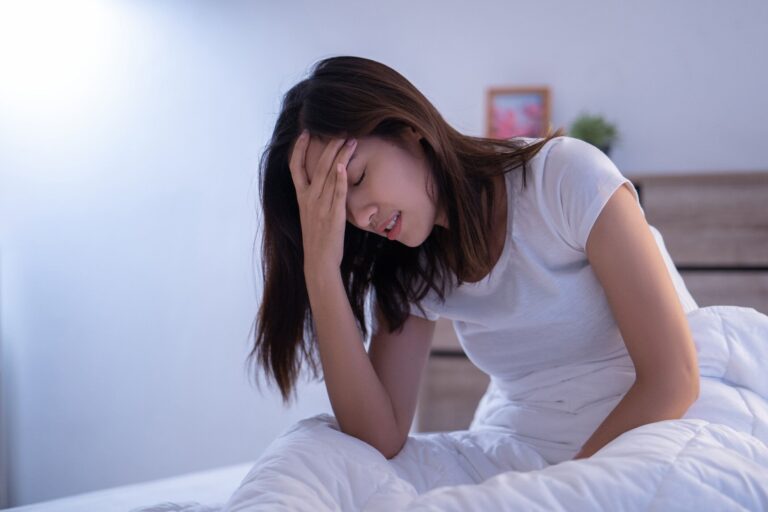 40歳過ぎてから朝起きるのがつらい…解決策は？意外な解決策を医師が提言！
