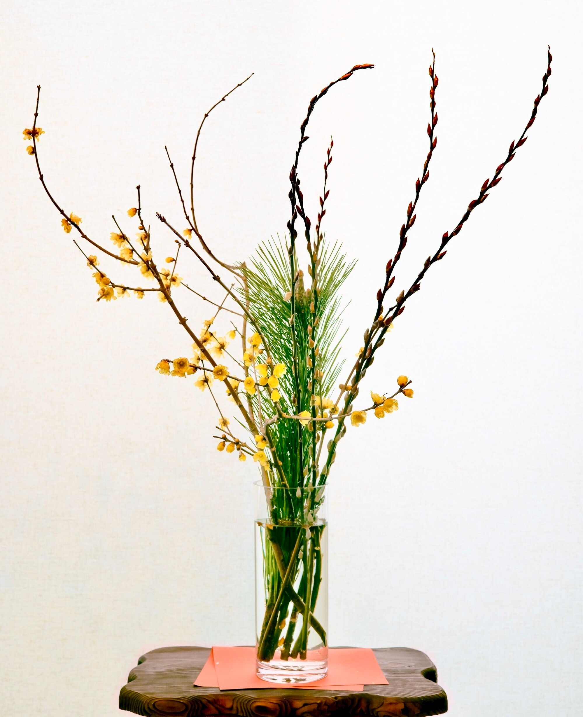 春のフラワーアレンジメント