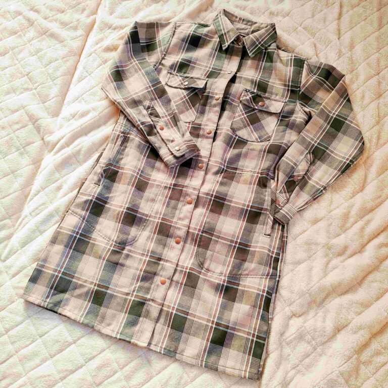 ワークマンで買ってよかった！2wayで楽しめる「高撥水ビエラシャツワンピース」がおしゃれすぎる！