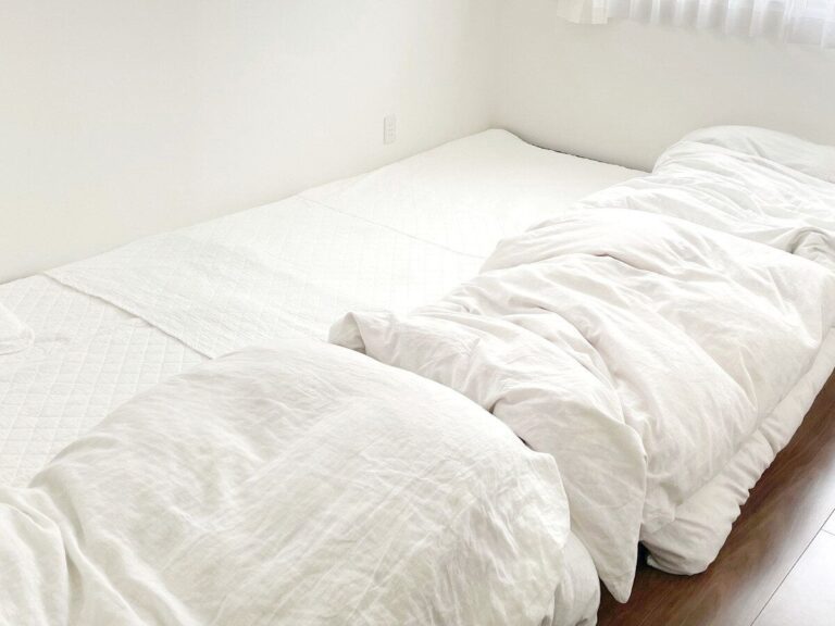 【ミニマリストの寝室公開】モノだけじゃない？！○○をへらしました