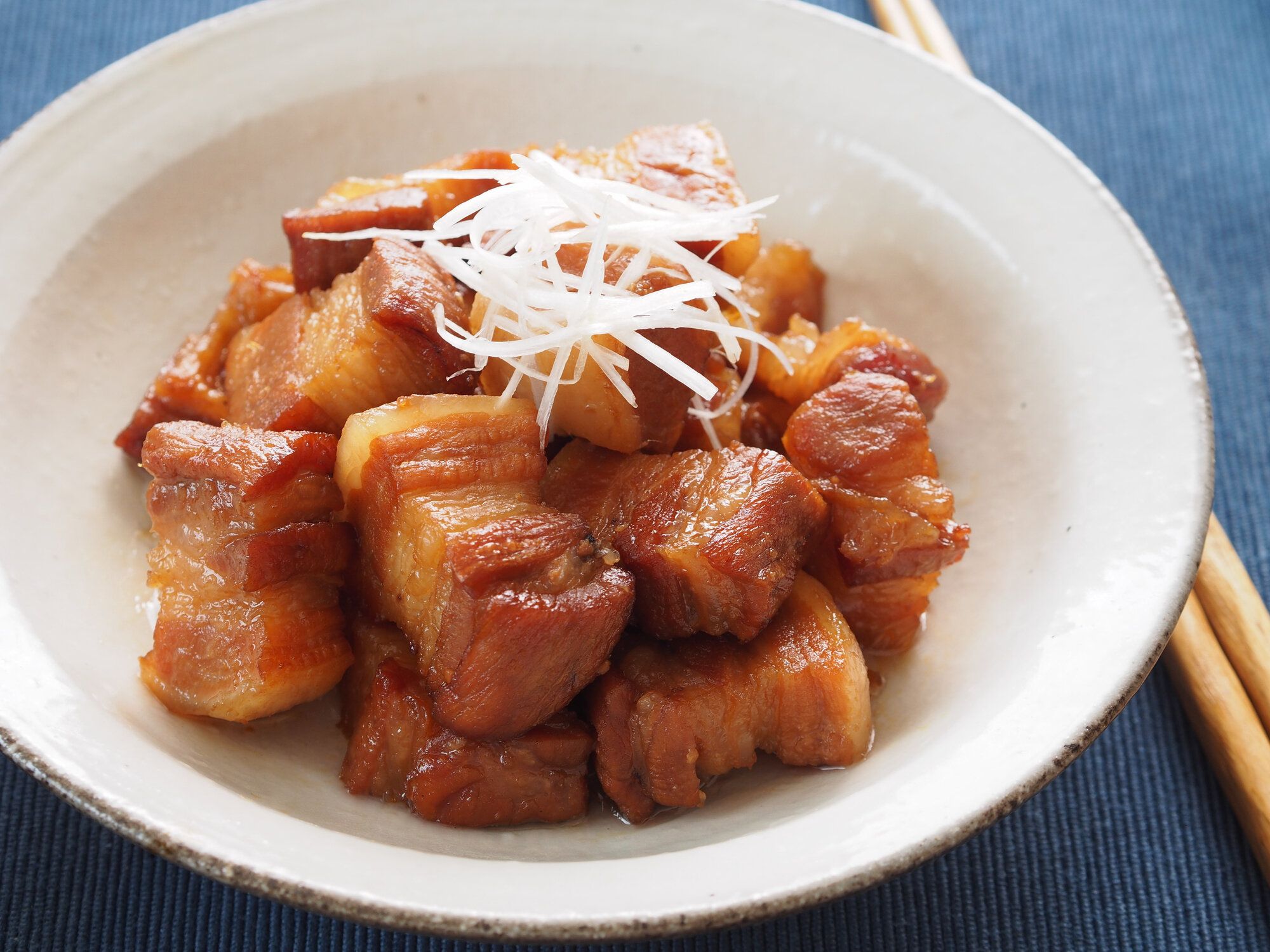 日本の豚の角煮