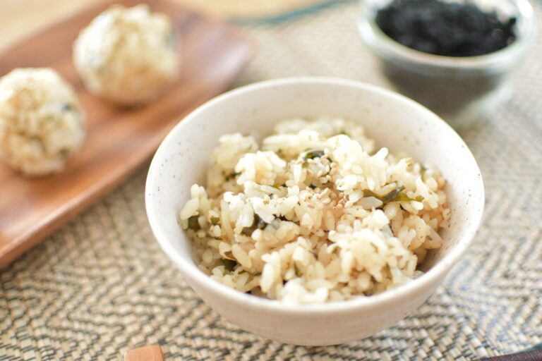 【お代わりが止まらない】管理栄養士・2児の母がおすすめ！最強の炊き込みごはんの食材って？