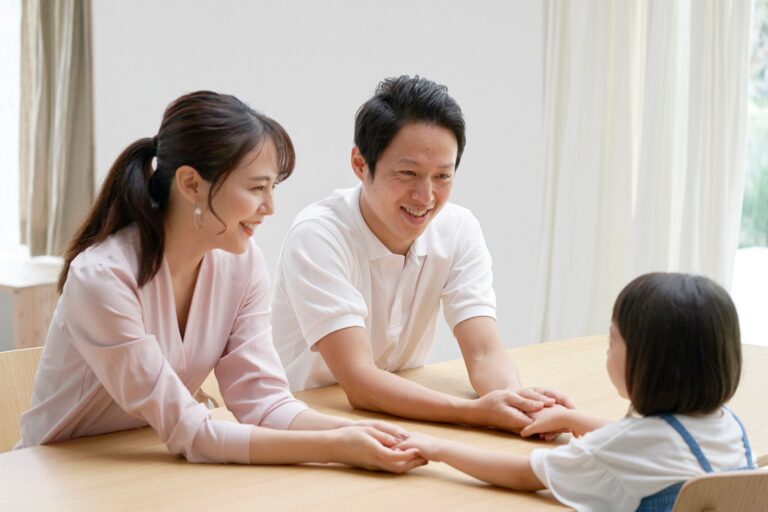 2・3歳児の「聞く力」を育てる３つの土台とは？