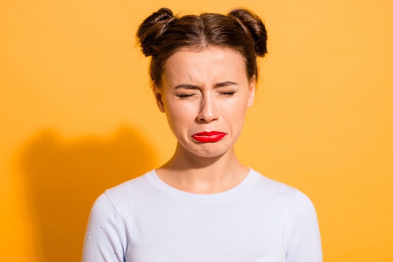 100均で買ってはいけない！？みんなが「これは買って失敗」と思ったものとは